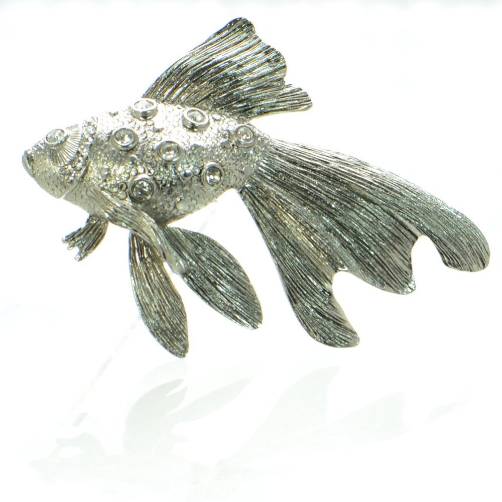 OSCAR DE LA RENTA Brushed Textured Crystal Fish Pin Brooch